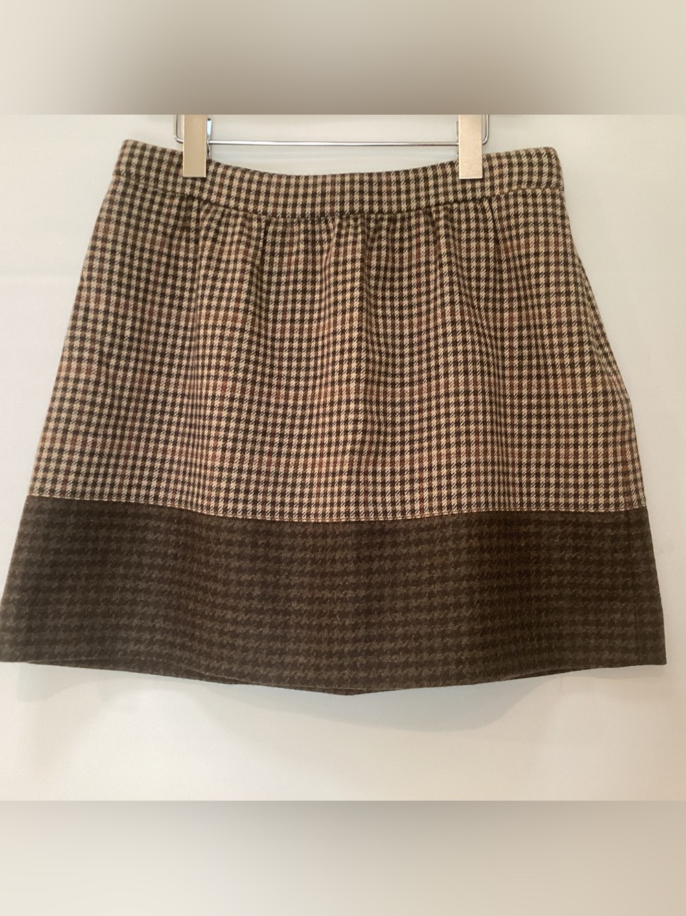 🍂🍁J. Crew Mini Houndstooth Two-Tone Skirt in Brown and Beige